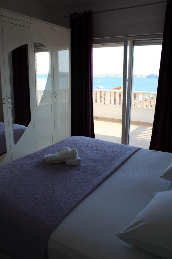 Renata Guest house